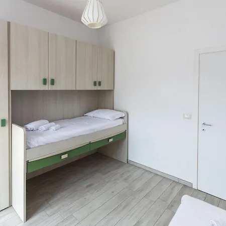 Lufra Home- 8 Posti Letto Fronte Mare Lägenhet